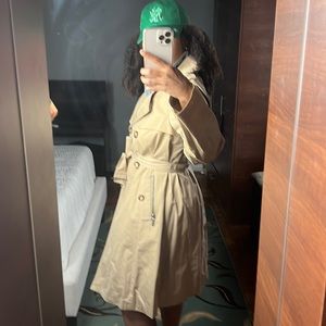 Michael kors beige midi trench coat with zipped pockets